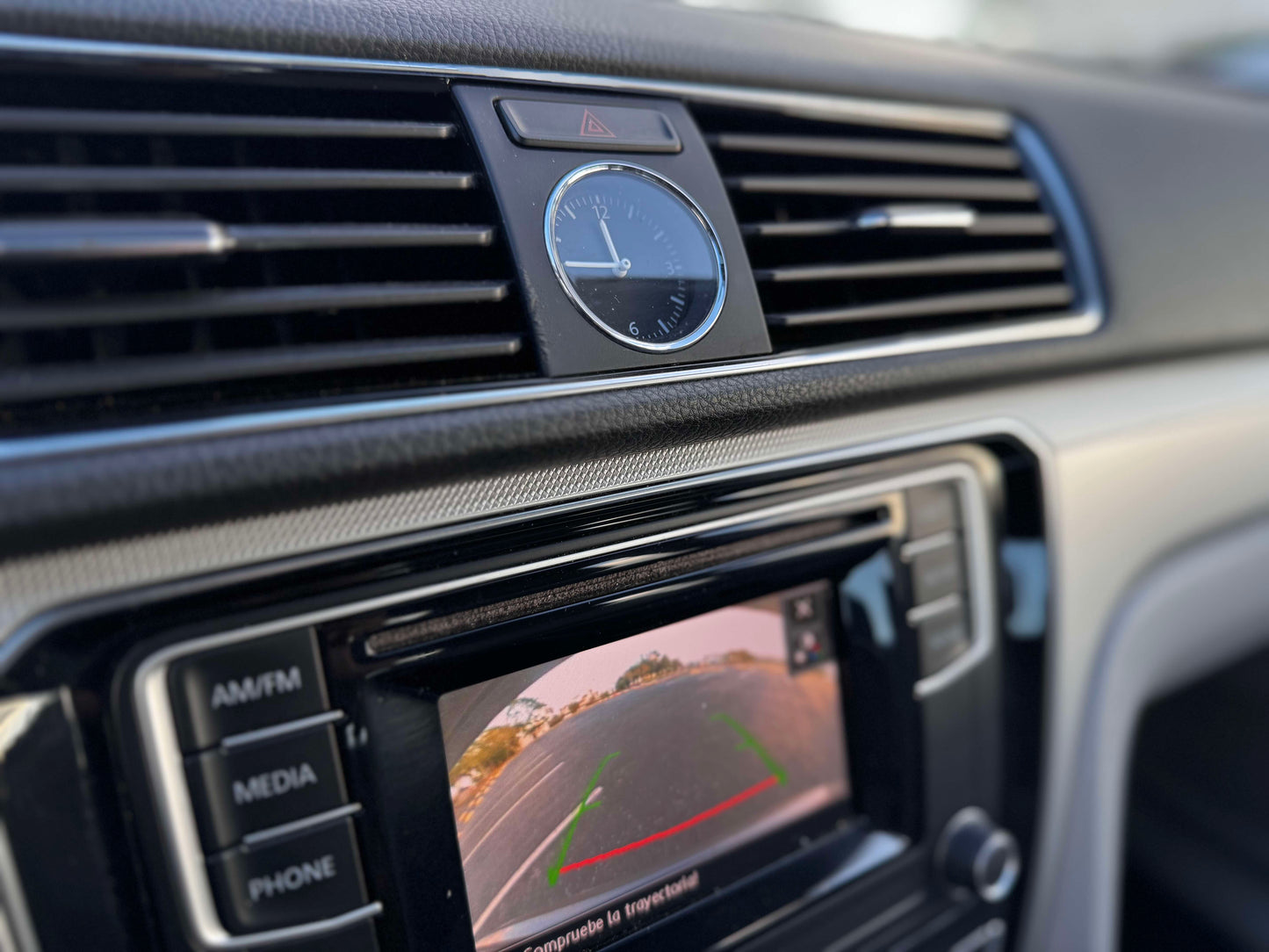 2016 VOLKSWAGEM PASSAT