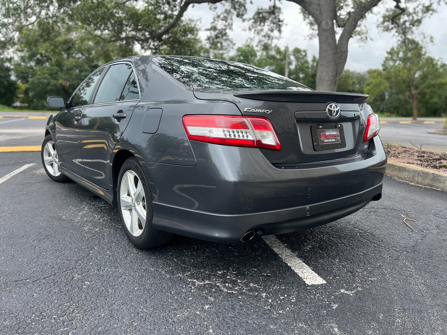 2011 TOYOTA CAMRY