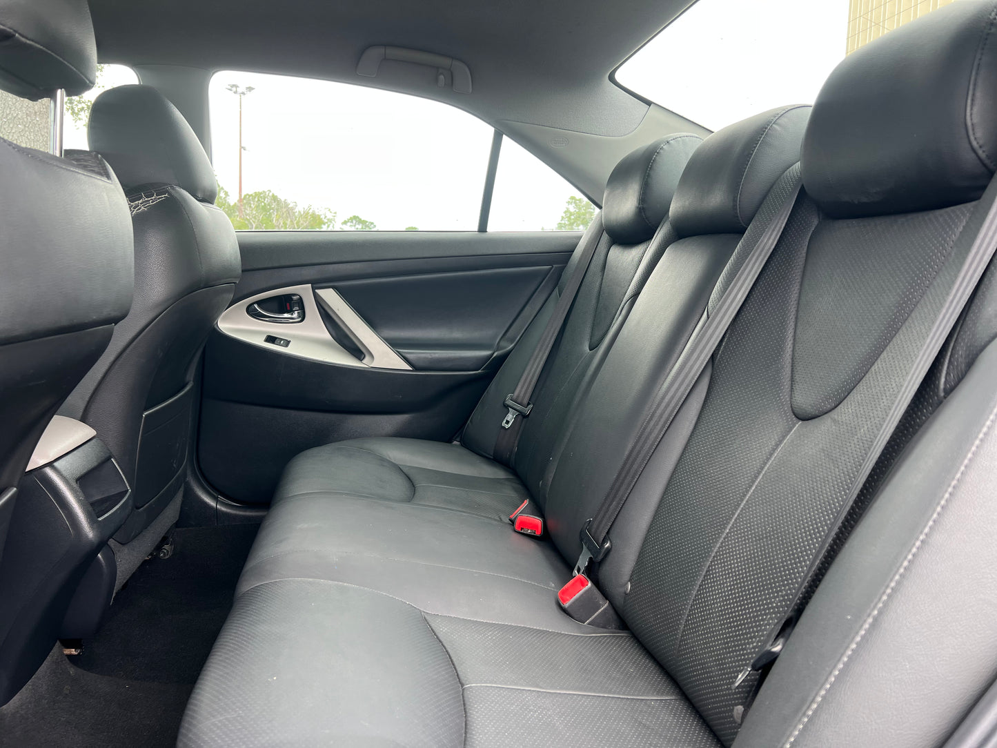 2011 TOYOTA CAMRY