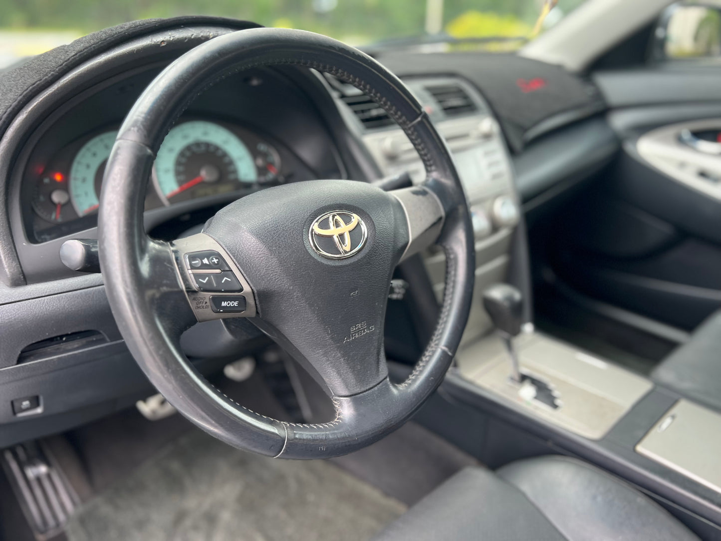 2011 TOYOTA CAMRY