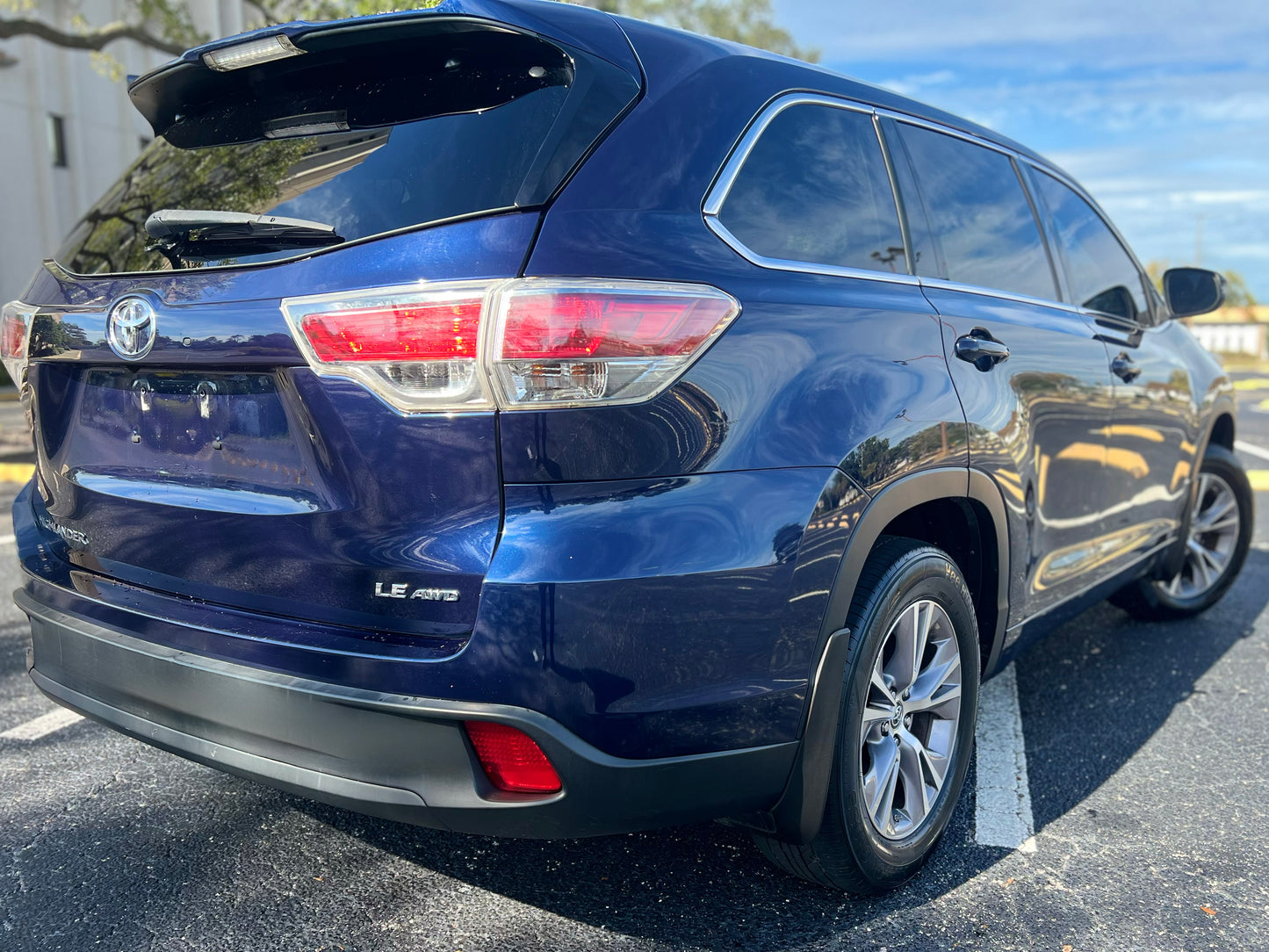 2016 TOYOTA HIGHLANDER