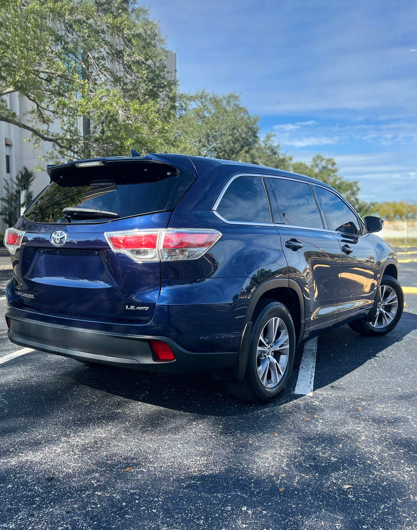 2016 TOYOTA HIGHLANDER