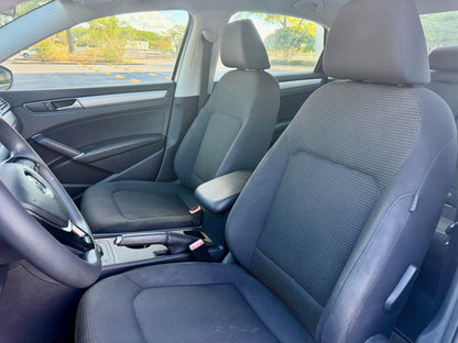 2016 VOLKSWAGEN PASSAT