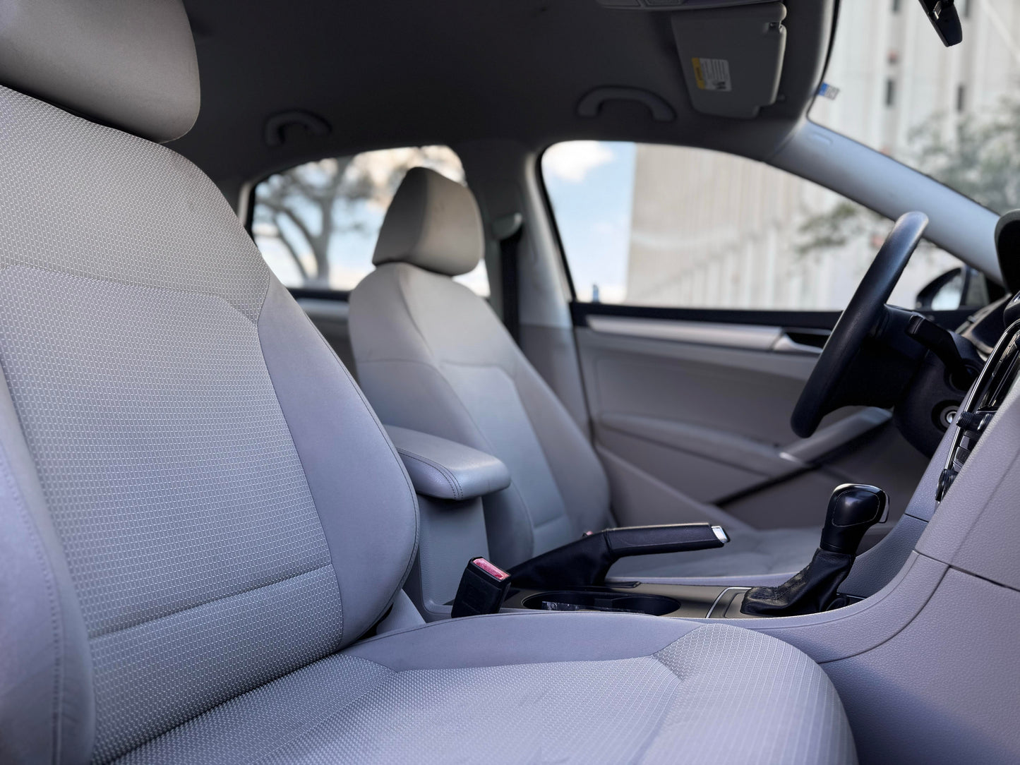 2016 VOLKSWAGEM PASSAT