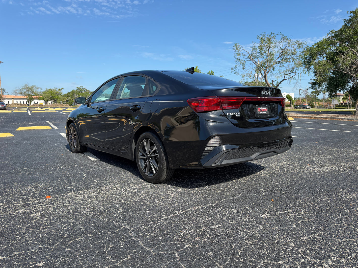 2023 KIA FORTE