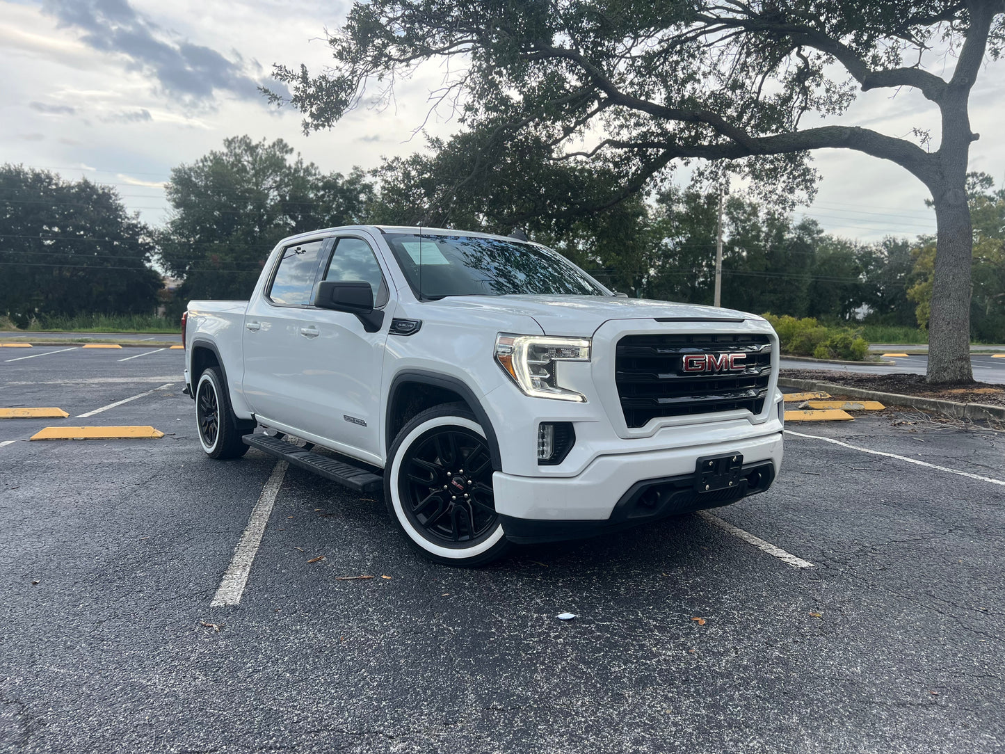 2022 GMC Sierra 1500 Limited