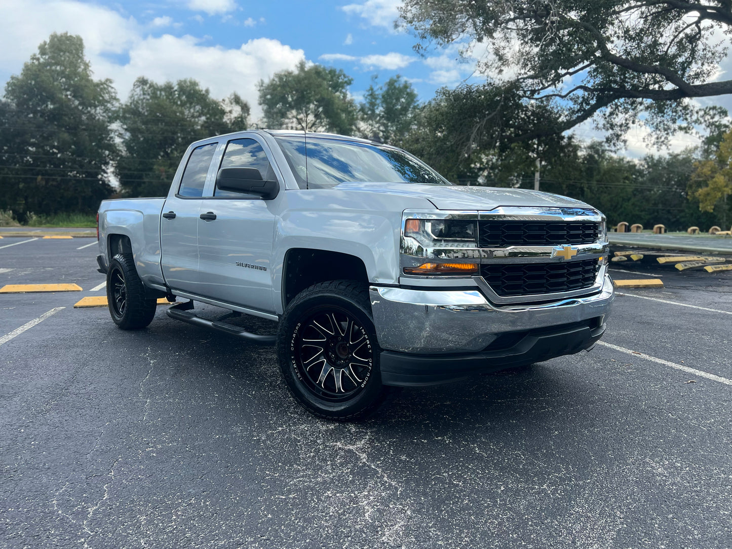 2018 CHEVROLET SILVERADO