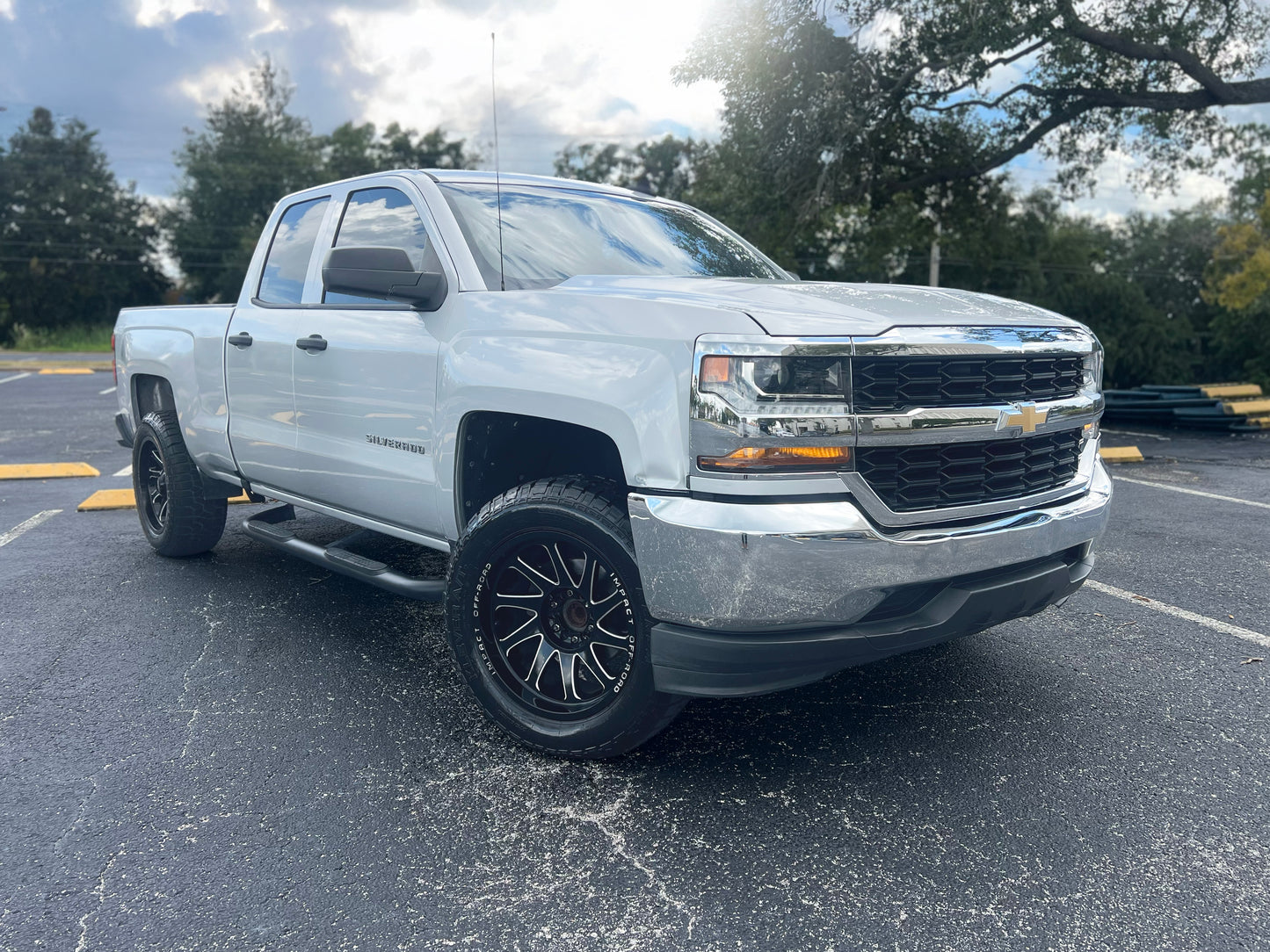 2018 CHEVROLET SILVERADO