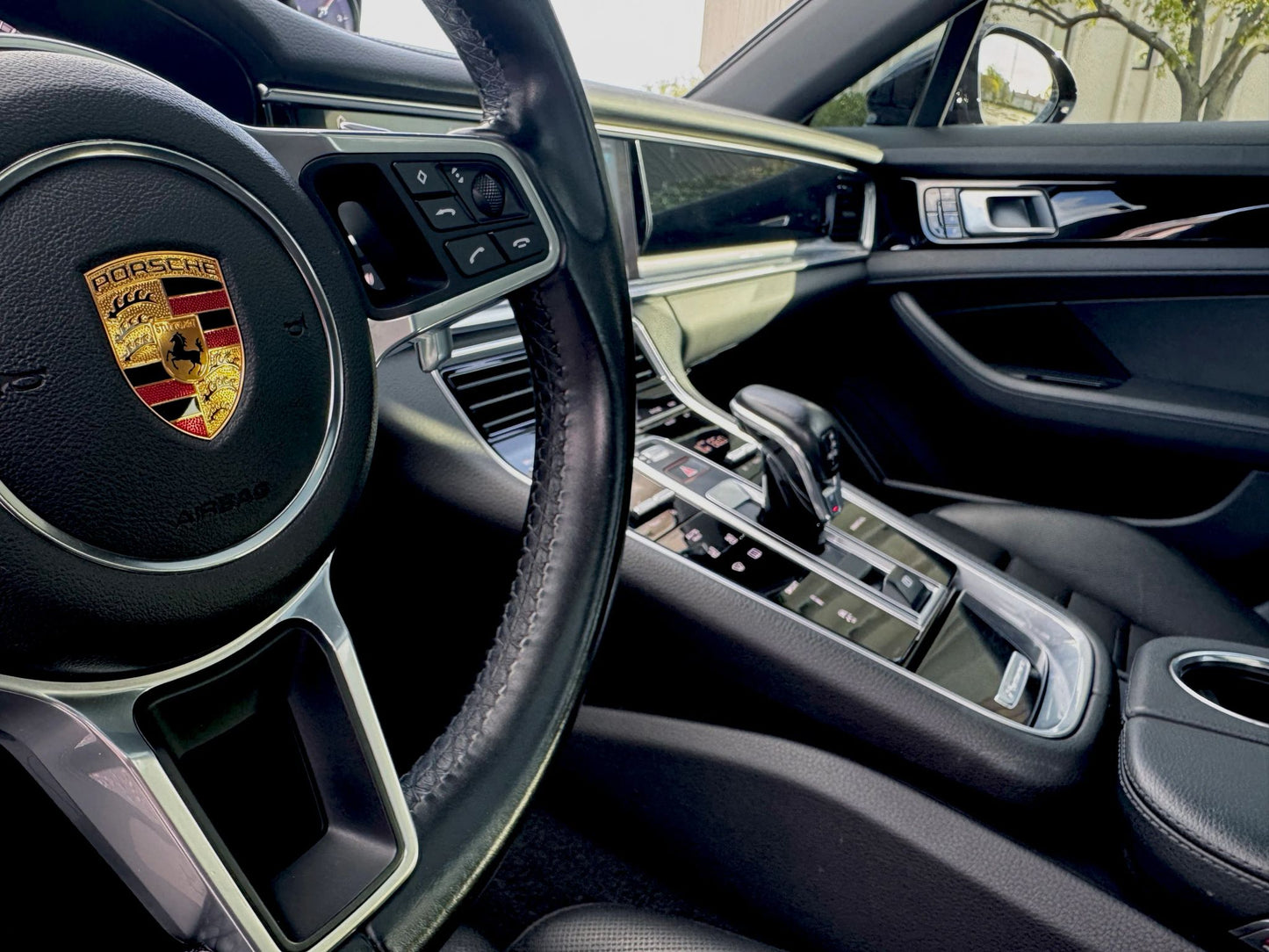 2018 PORSCHE PANAMERA 4S