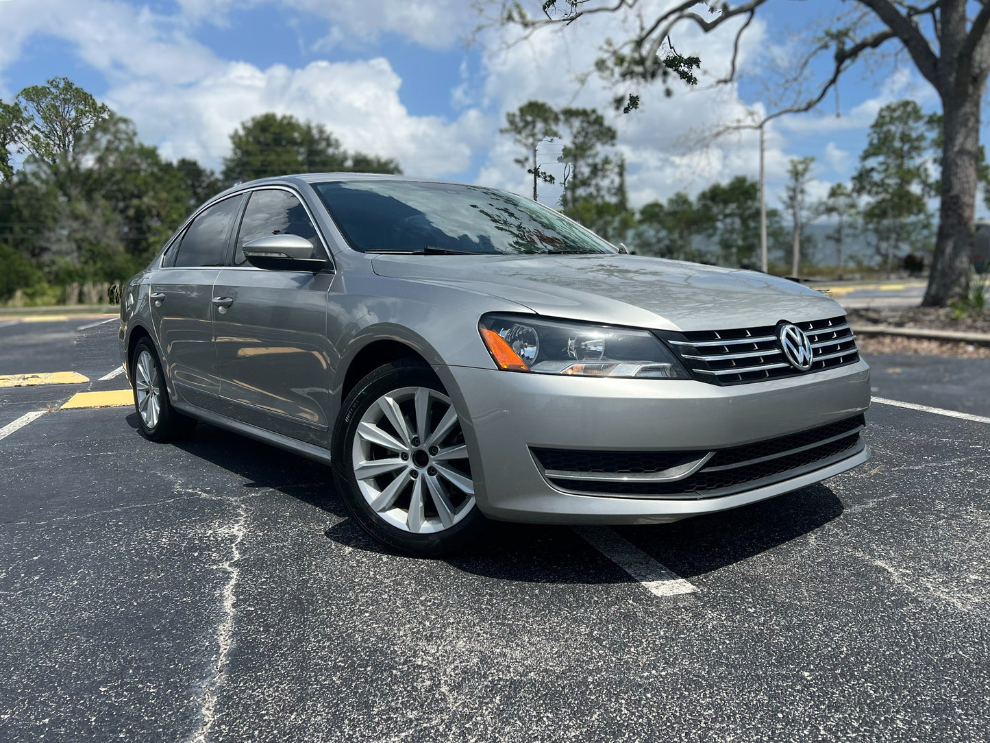 2012 VOLKSWAGEN PASSAT
